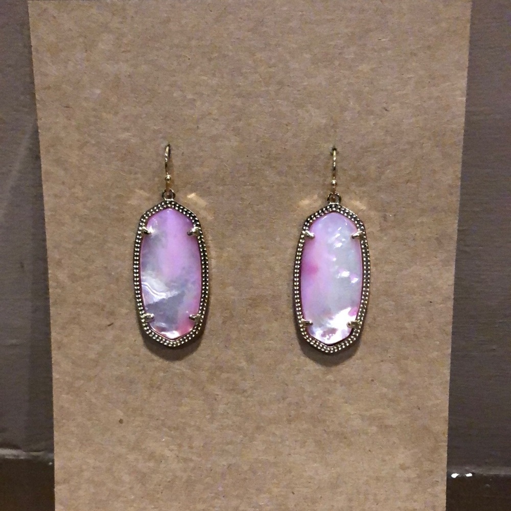 Pink pearl Kendra Scott earrings